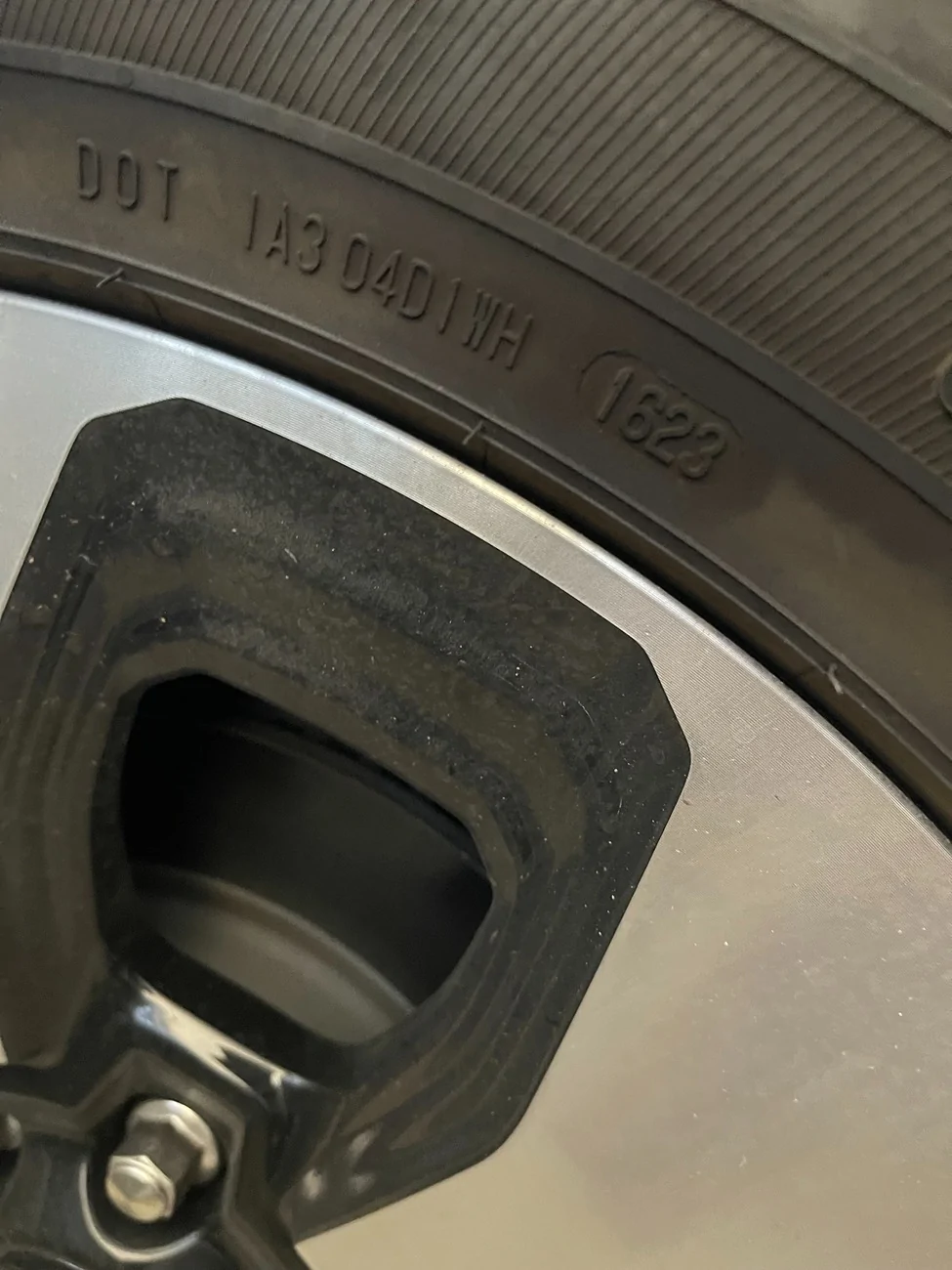 Ford F-150 Lightning Pretty bad blow out with a lot of damage 7.27.26 GENERAL TIRE DOT