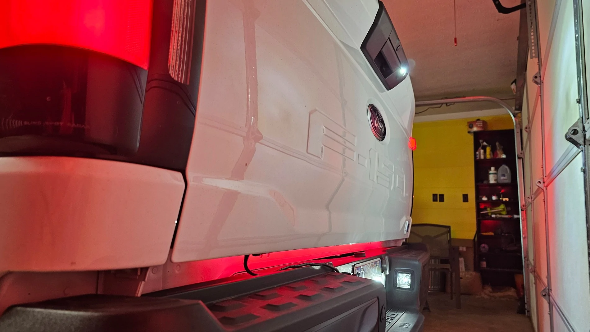 Ford F-150 Lightning Both side view cameras coming on with turn signals without a trailer attached 20260801_115206