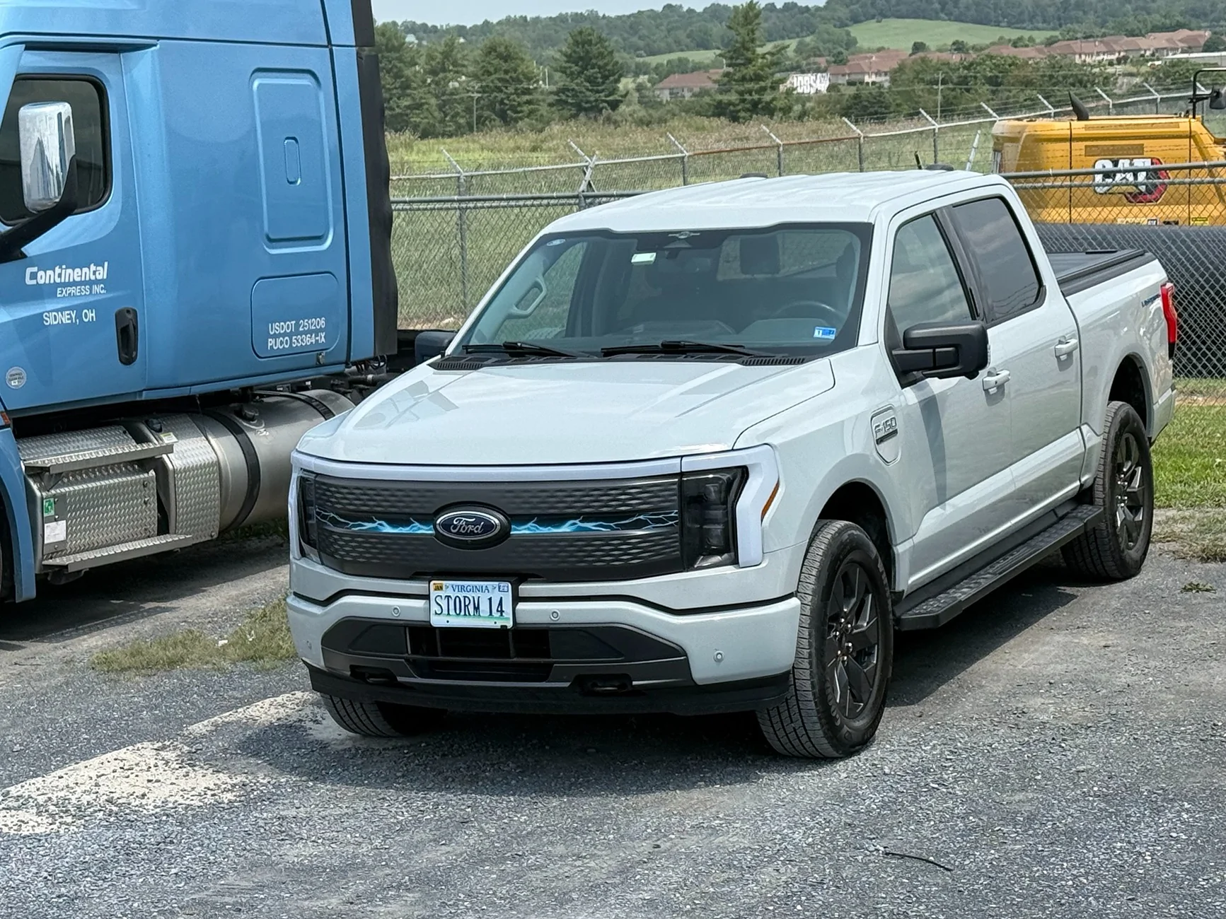 Ford F-150 Lightning Vanity Plates? IMG_9923