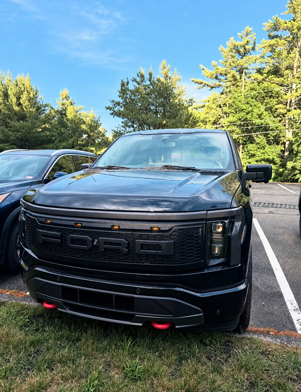Ford F-150 Lightning Light bar + tinted ppf = a more subtle front end look D2849067-1102-46C5-BB94-CEAF1A356E2C