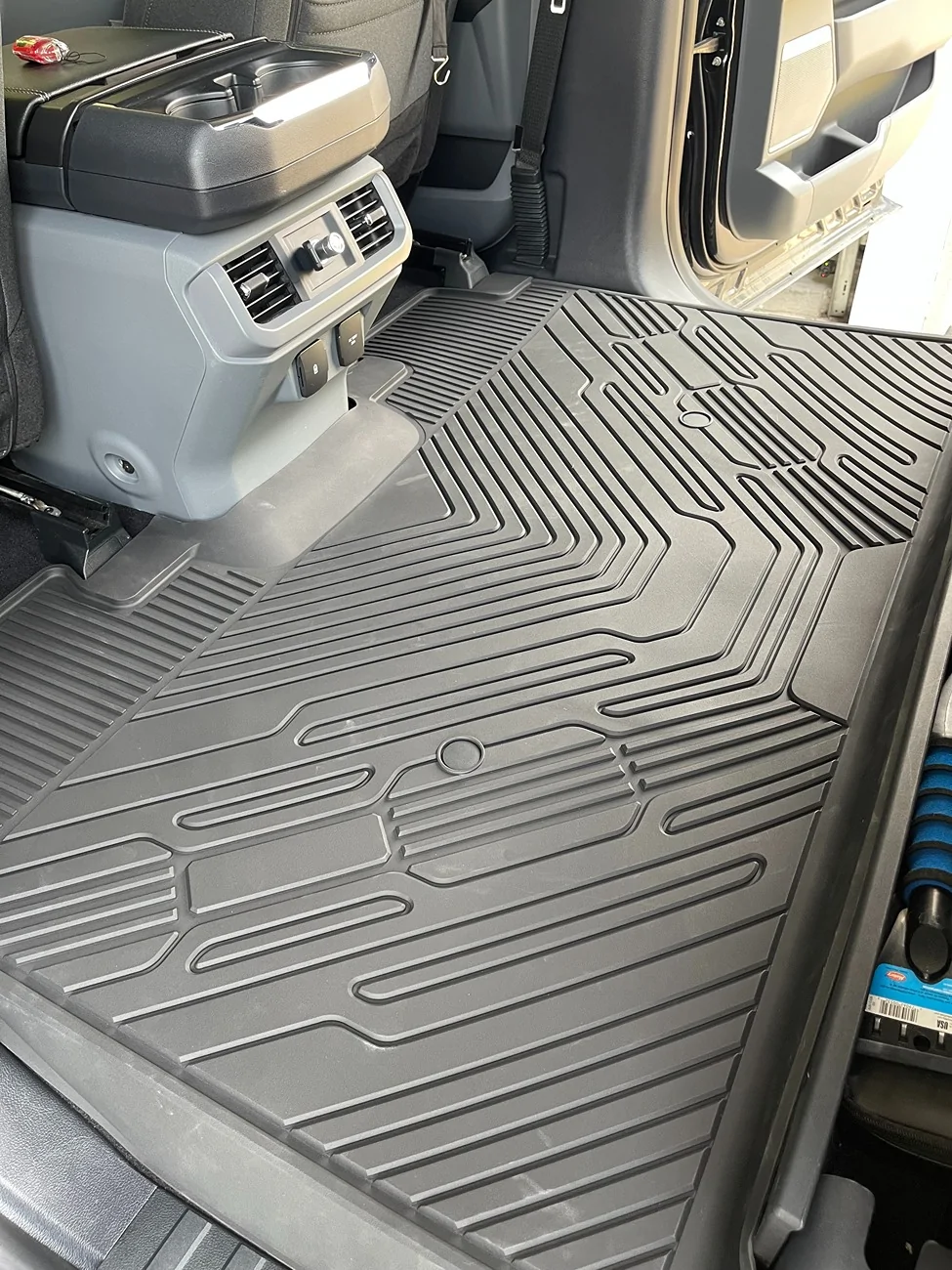 Ford F-150 Lightning 3W Liners floor mat review IMG_3640