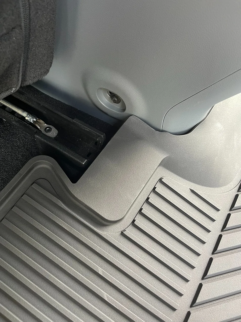 Ford F-150 Lightning 3W Liners floor mat review IMG_3638