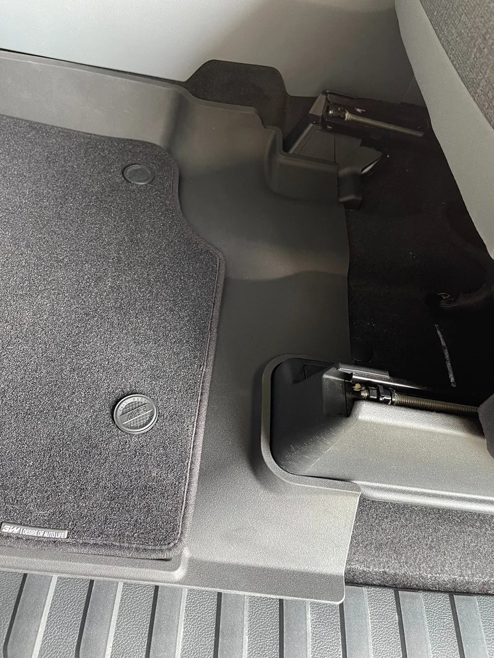 Ford F-150 Lightning 3W Liners floor mat review IMG_3643