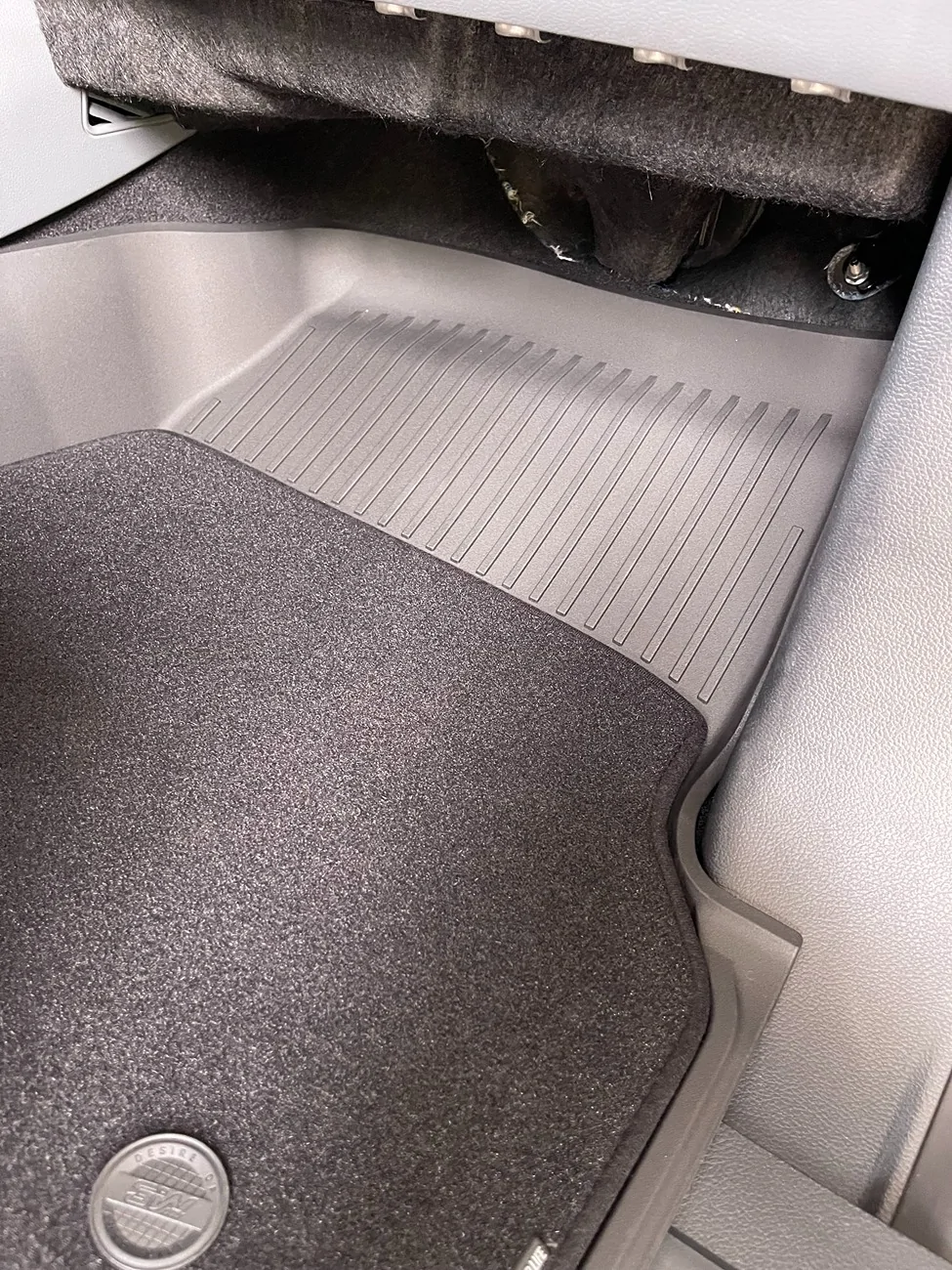 Ford F-150 Lightning 3W Liners floor mat review IMG_3644