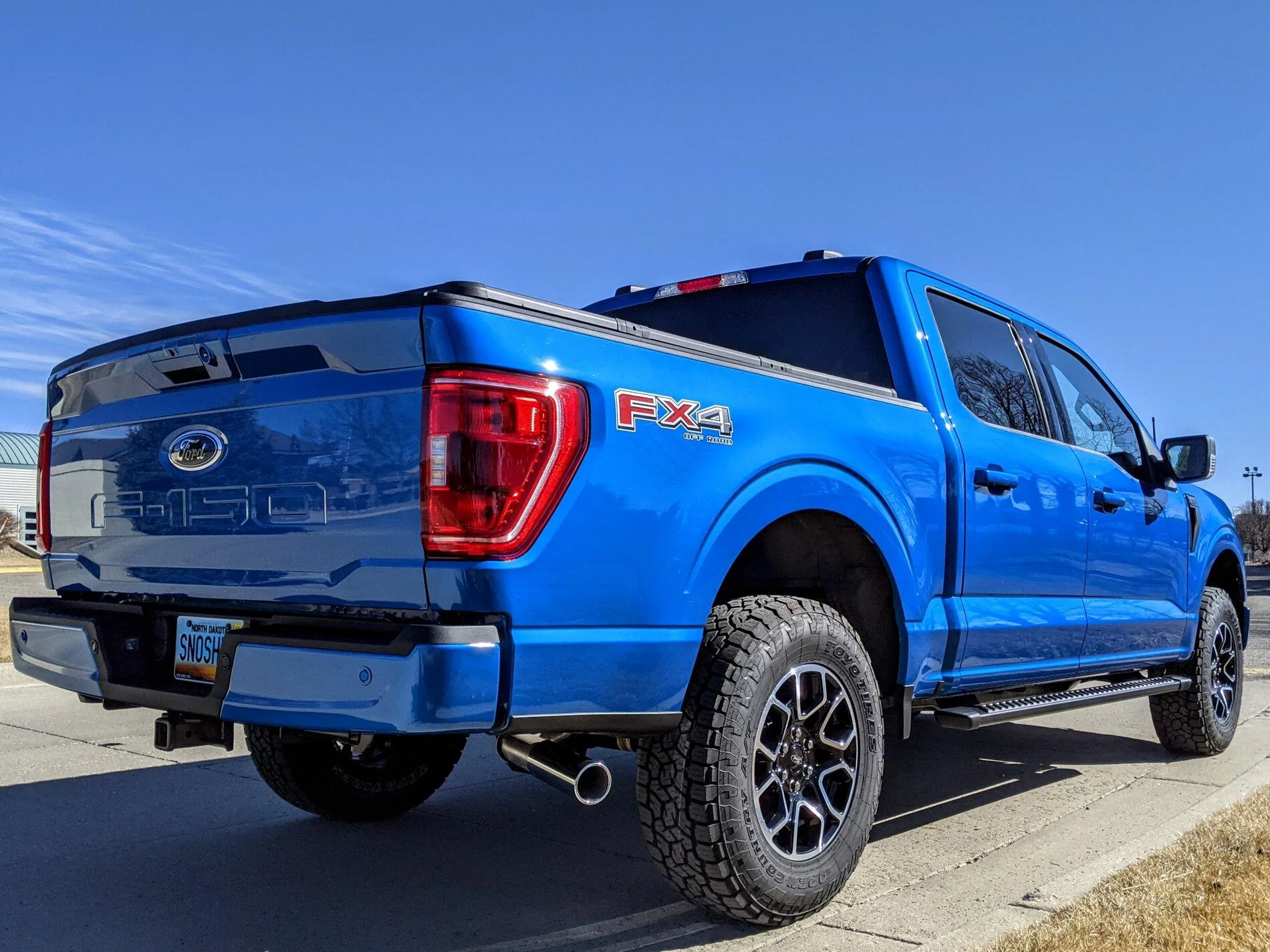 Ford F-150 Lightning Sport 18s on BFG KO2s or any other A/T tire anyone? I want to see how it looks? PXL_20210321_210121270~2