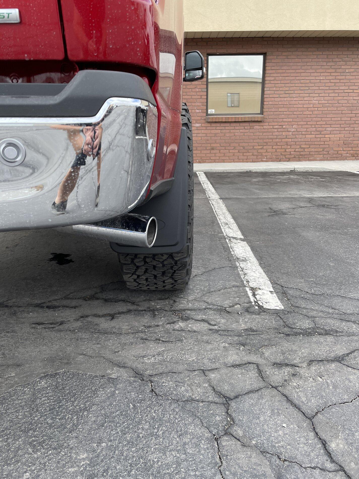 Ford F-150 Lightning Aftermarket Wheels / Tires Thread IMG_5402.JPG