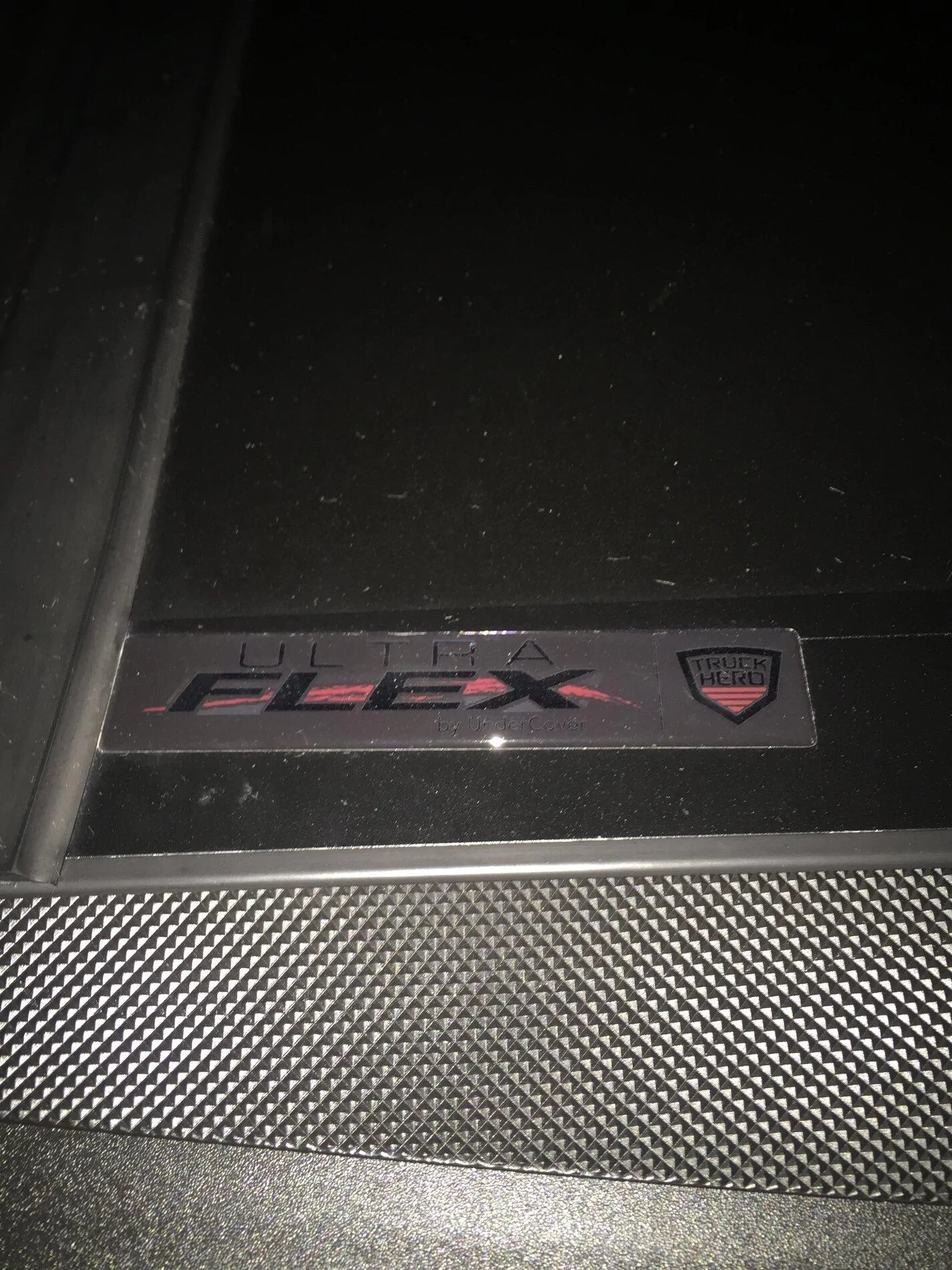 Ford F-150 Lightning Tonneau covers recommendations and pics? 0CC0EDB4-0A4C-4BCD-B3B5-139B5895D71A