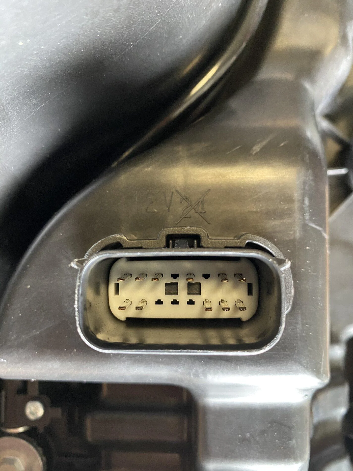 Ford F-150 Lightning LED REFLECTOR to LED Projector swap discussion. 6705E50B-C03B-4147-A01B-4DDD8DA97AE9