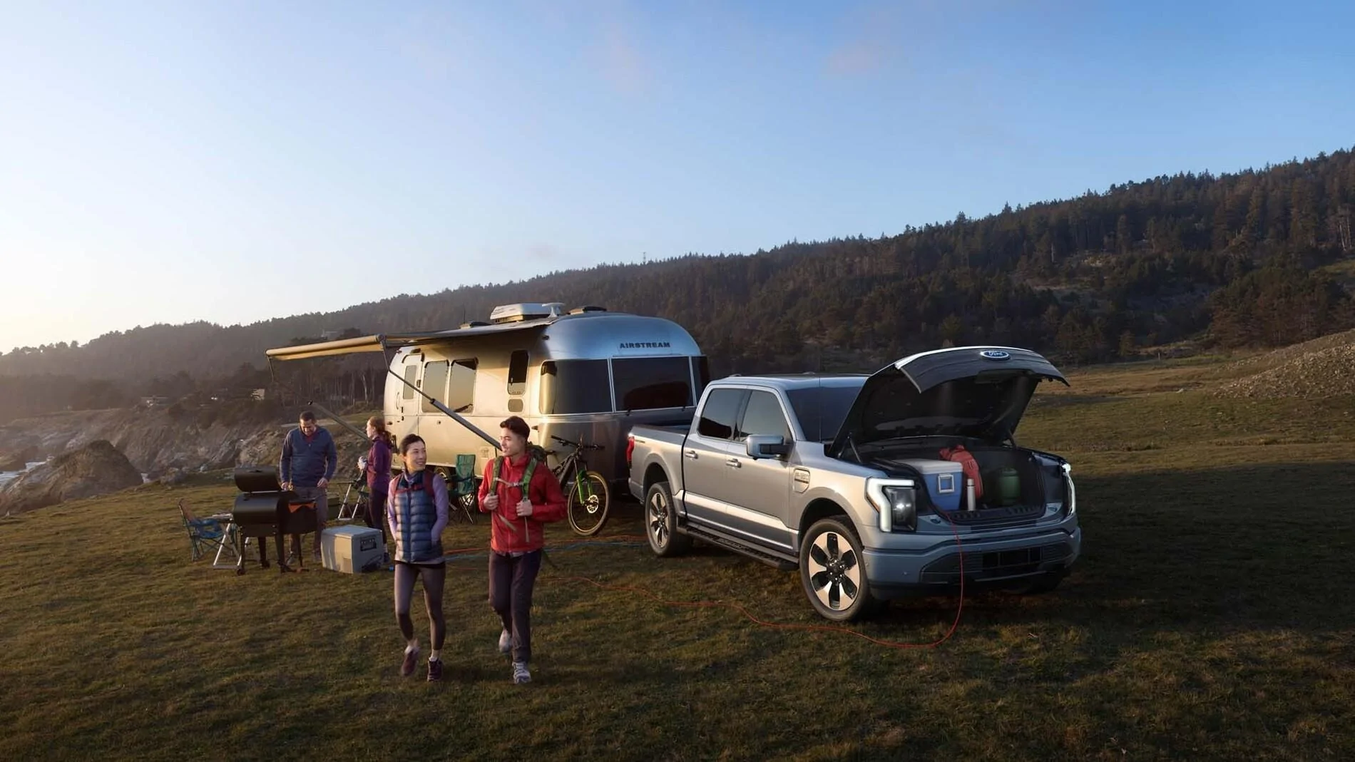 Ford F-150 Lightning Here's why Ford nixed in-wheel motors in F-150 Lightning electric truck ford_100792102