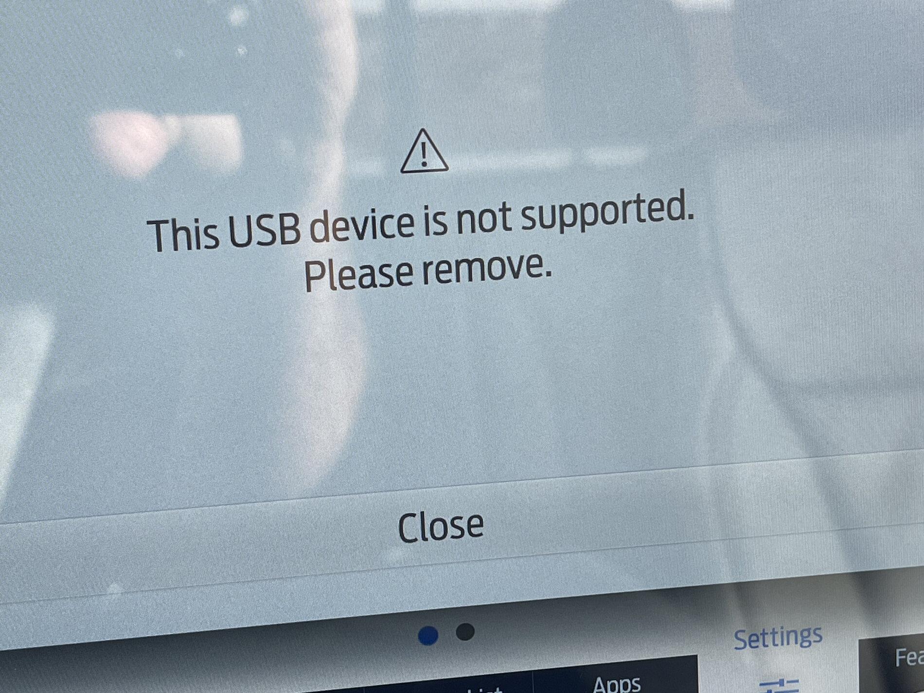 Ford F-150 Lightning Wireless charging AC3C874A-65D8-40CA-AE2C-D0DDBF36C04C