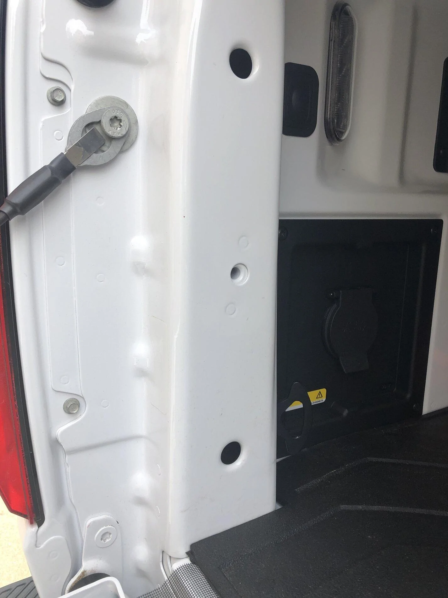 Ford F-150 Lightning 2021 F-150 Bed Extender IMG_3603