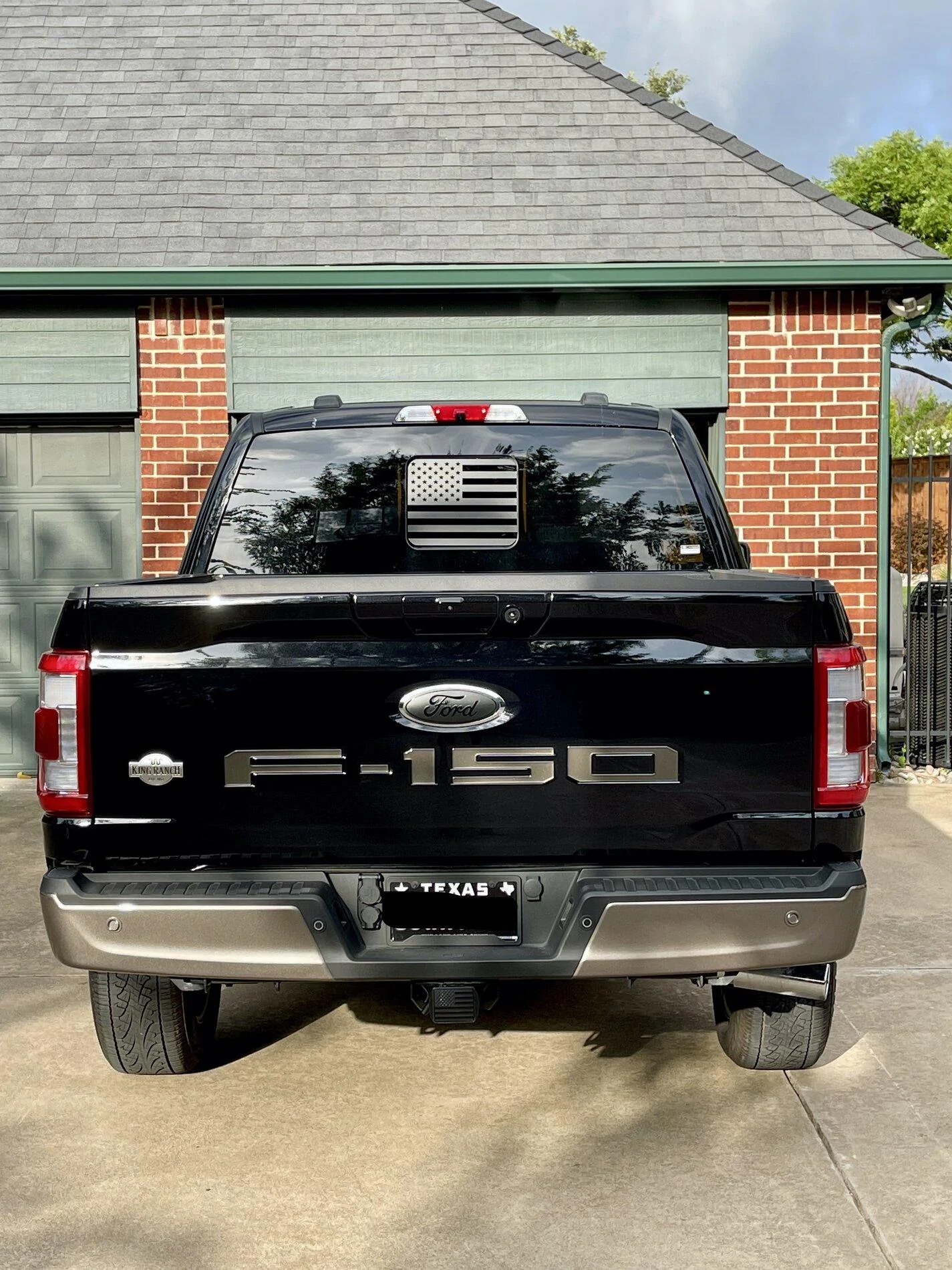 Ford F-150 Lightning 3D tailgate lettering 7AAC1FF2-E56E-473D-A685-31F1B7AE8B13_1_201_a