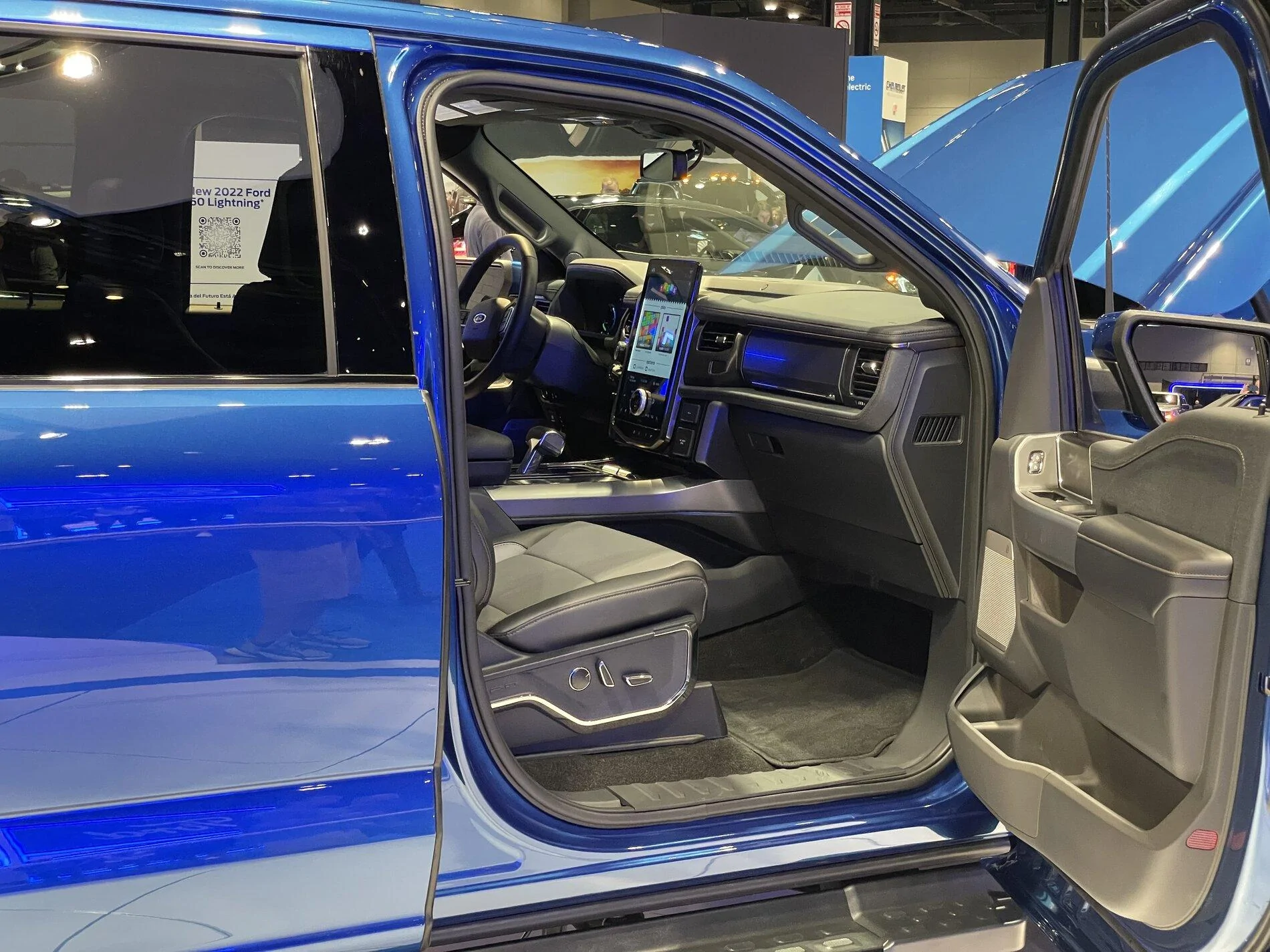 Ford F-150 Lightning (⚡ F-150 Lightning⚡) Chicago Auto Show coverage; and an extra one 48037425-29F9-457B-A2B4-FF60517C0277