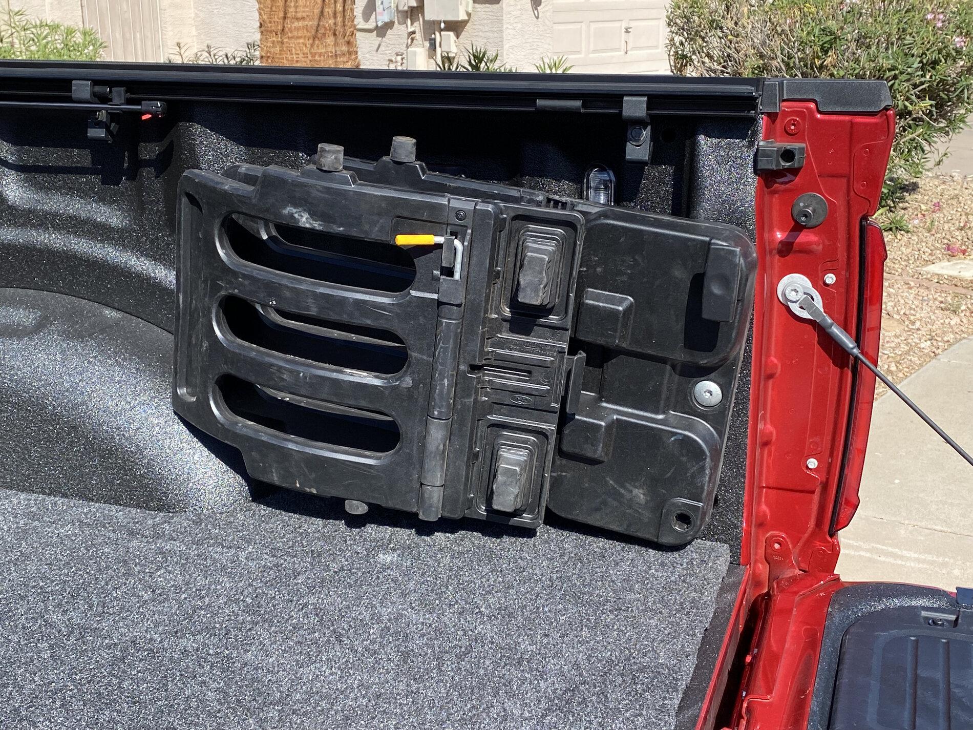 Ford F-150 Lightning 2021 F-150 Bed Extender IMG_0489