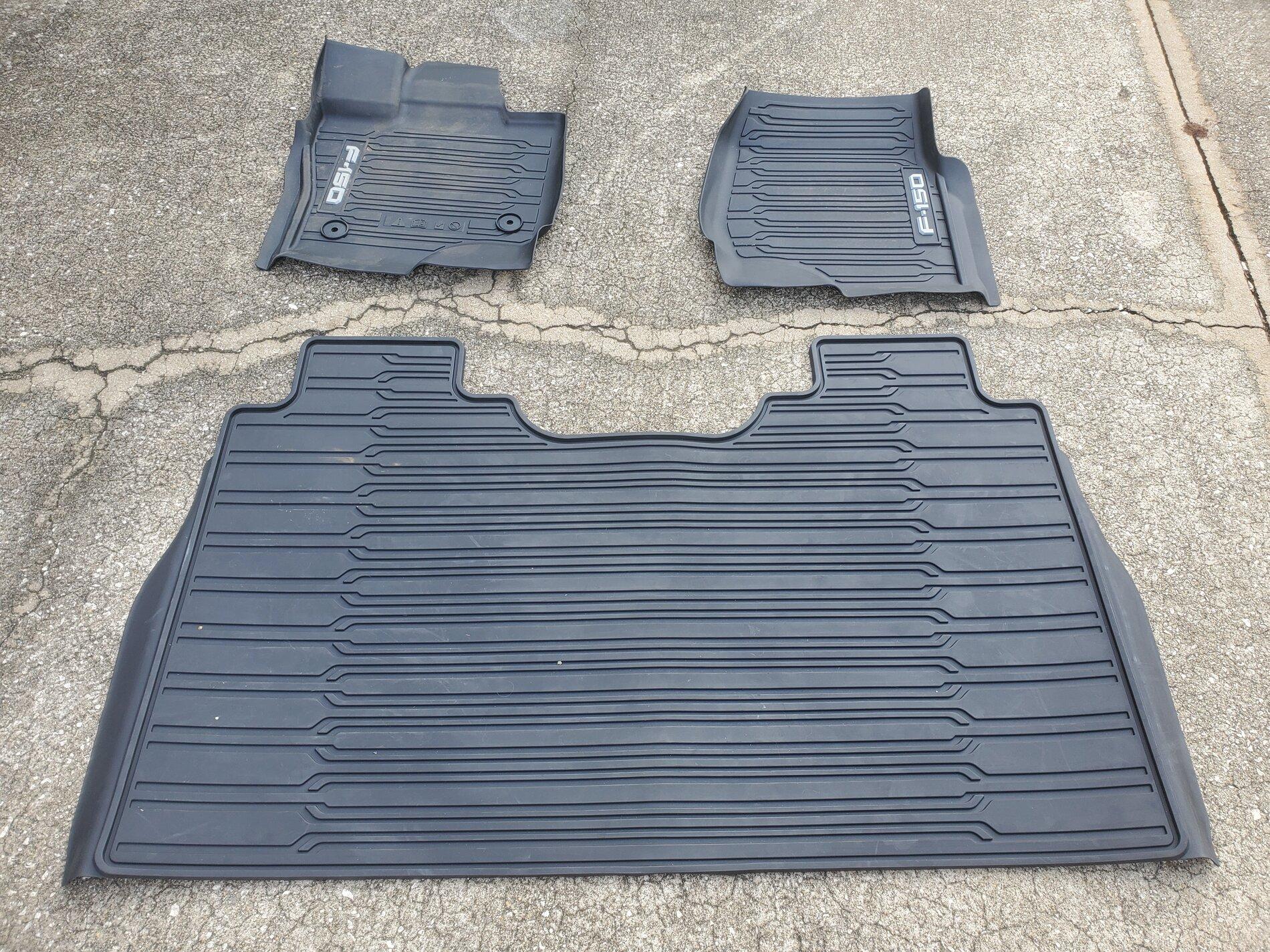 Ford F-150 Lightning 2021 F150 lariat Factory rubber floor mats. I replaced with aftermarket ones and don't need them. Only used 4 days... 20210804_180104
