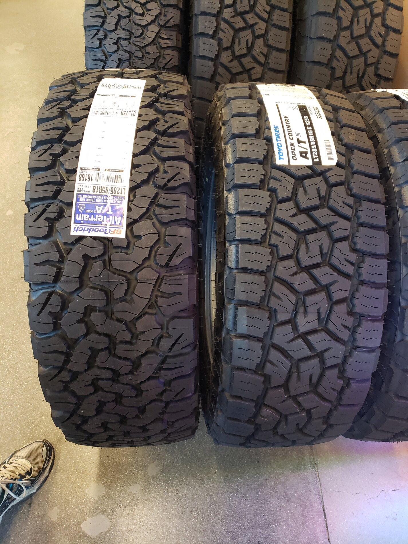 Ford F-150 Lightning Nitto Ridge Grapple vs Toto AT3 20210805_141541