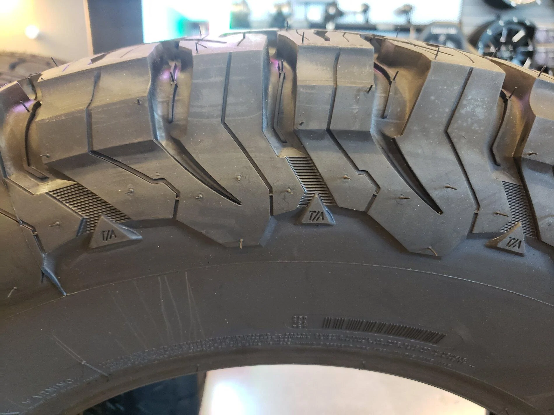 Ford F-150 Lightning Nitto Ridge Grapple vs Toto AT3 20210805_141632