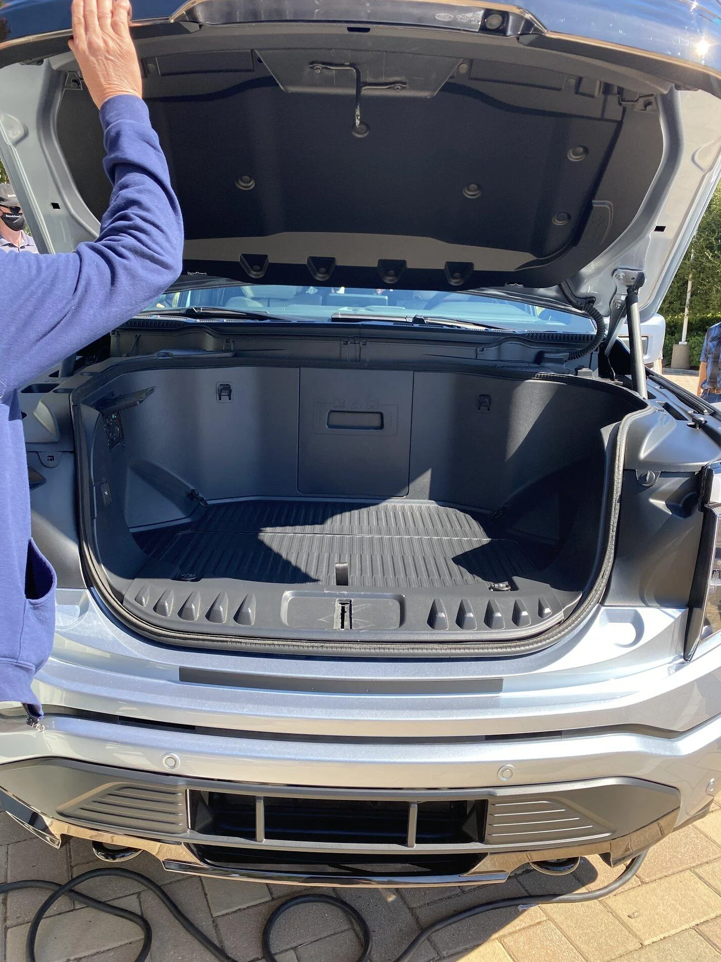 Ford F-150 Lightning Answers & Info From F-150 Lightning Event. 300 mile range with 1000 lbs payload confirmed c3024233-40a5-4ae6-90a7-56729e4438e9-jpeg