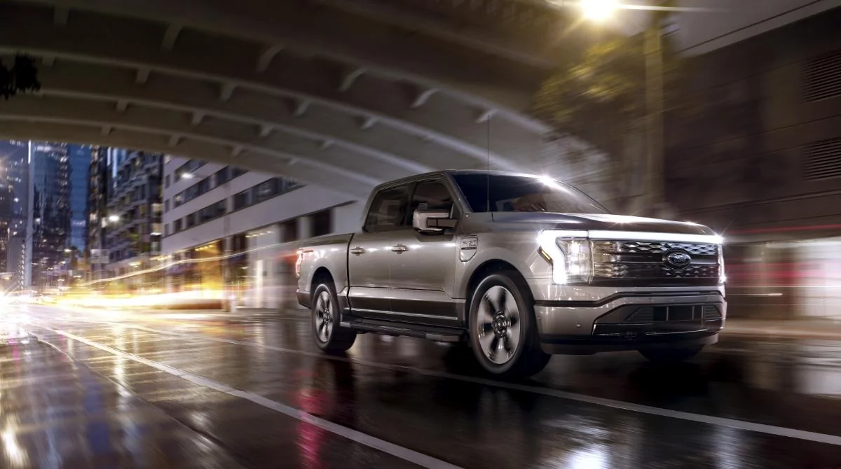 Ford F-150 Lightning Email: It's tough. It's powerful. It's F-150 Lightning 20100722fbf950312fd5d01ba4e672008f82fb15e969443c5