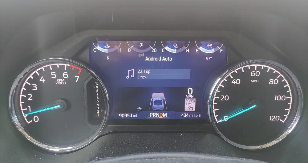 Ford F-150 Lightning "Configurable Gauge selection" and "My View" resetting back to default after random times P_20210831_121955