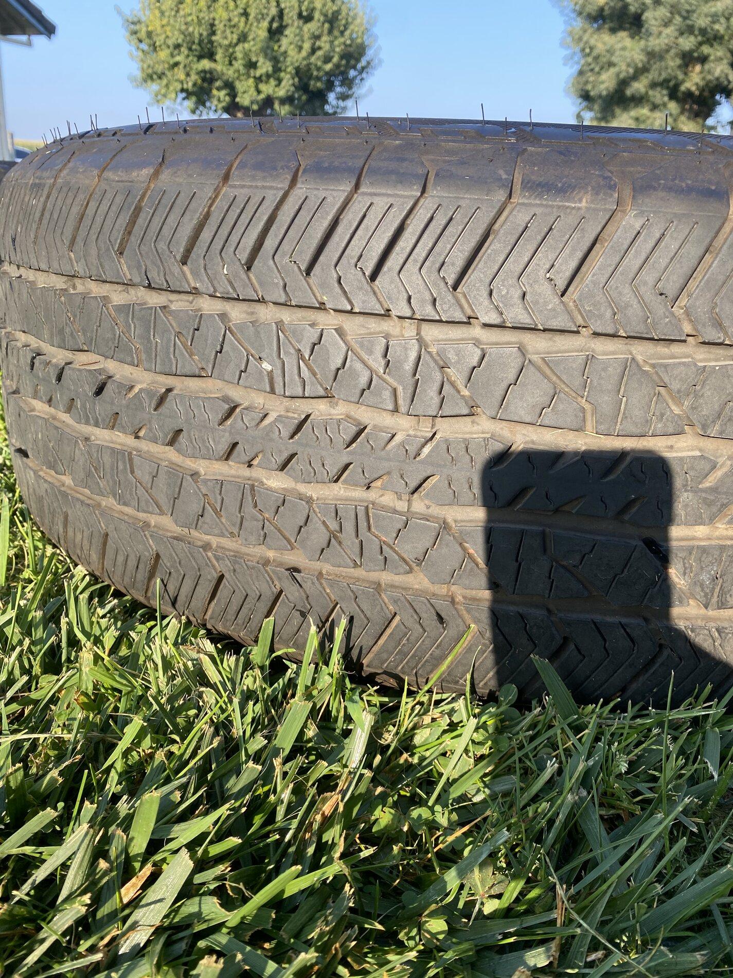 Ford F-150 Lightning 2021Six-Spoke Dark Alloy Wheels w Tires 1EC2D35A-557F-46AC-9534-C886021F6A42