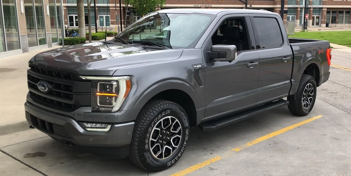 Ford F-150 Lightning Selling 18'' Black Sports package wheels WITH tires IMG_7373(1)