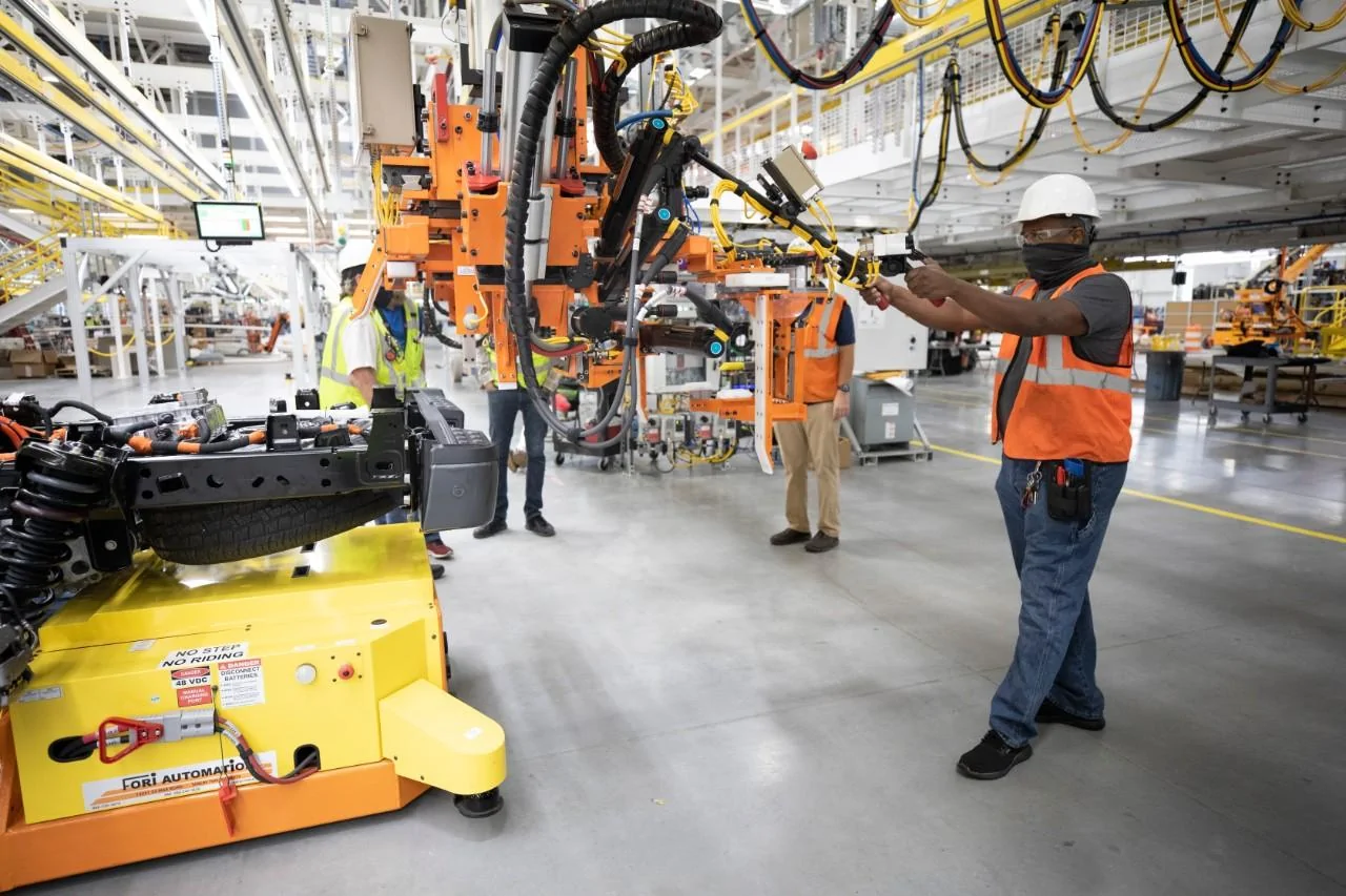 Ford F-150 Lightning F-150 Lightning Pre-Production Officially Begins at Ford's Rouge EV Center After 150k Reservations! Ford Rouge Electric Vehicle Center_07