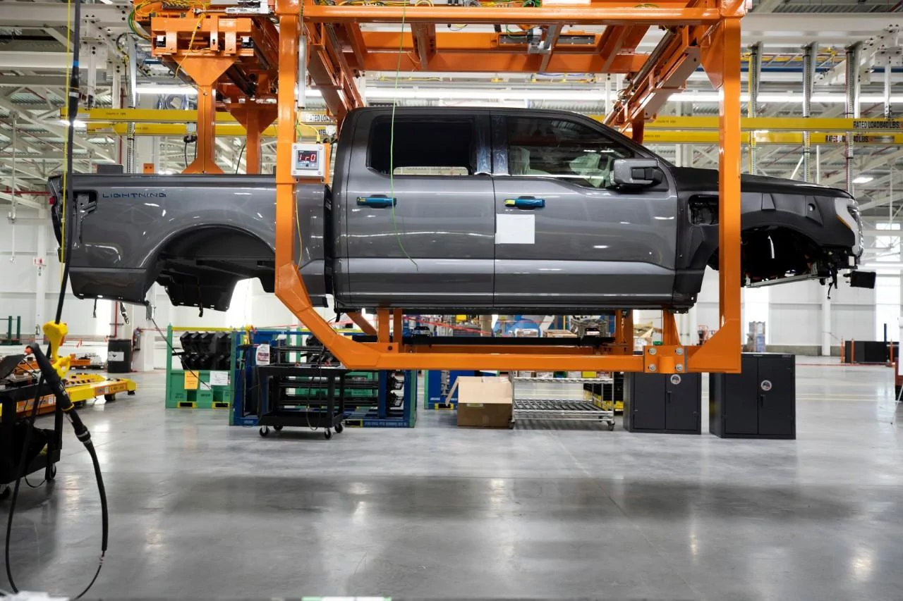 Ford F-150 Lightning F-150 Lightning Pre-Production Officially Begins at Ford's Rouge EV Center After 150k Reservations! Ford Rouge Electric Vehicle Center_06