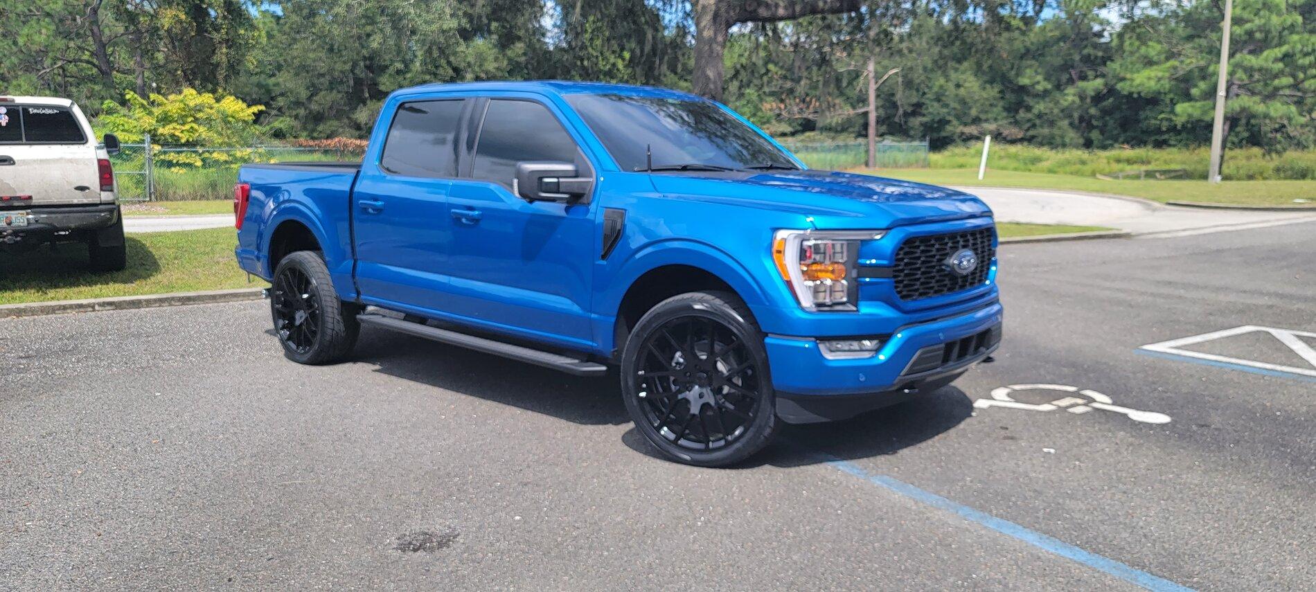 Ford F-150 Lightning Anyone running Black Rhino Wheels? 20210925_142201