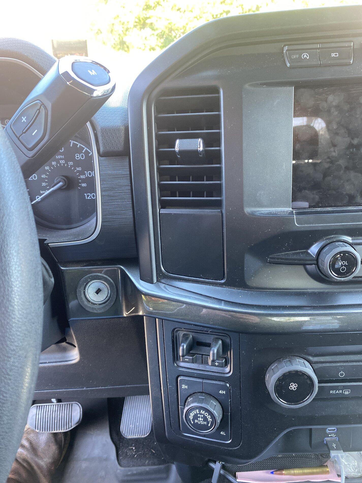 Ford F-150 Lightning Auxiliary switch locations image