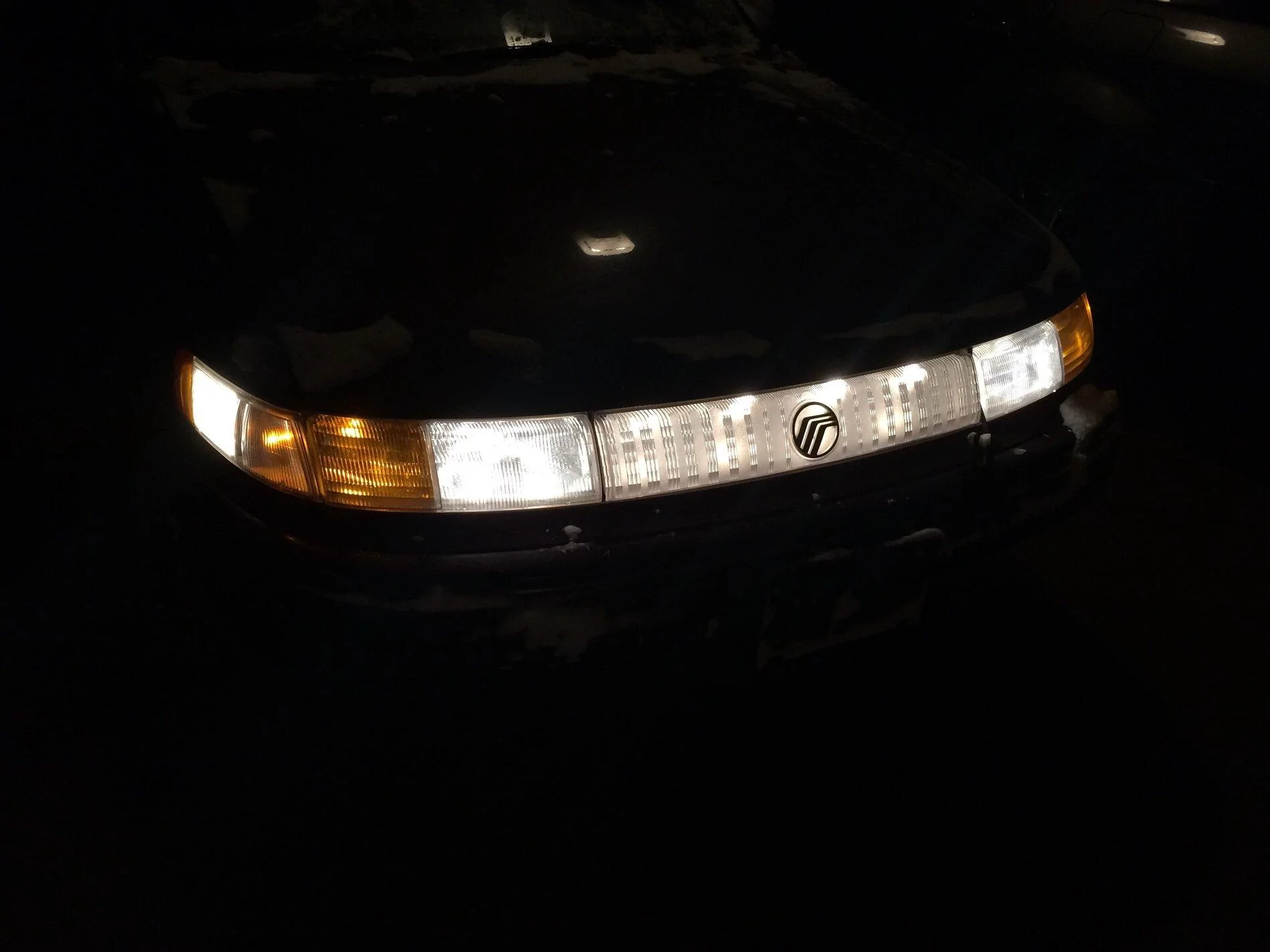 Ford F-150 Lightning Can Lightning's front grille light bar be turned off independently? 6A07E557-510D-4691-A53A-F887750EE846