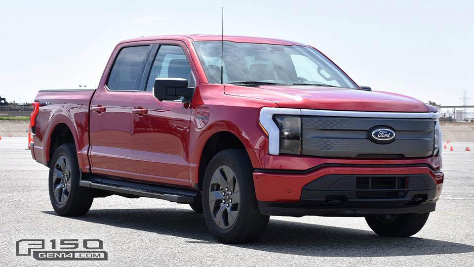 Ford F-150 Lightning RAPID RED F-150 Lightning Photos & Club Rapid Red XLT Lightning F150 EV Pickup 1