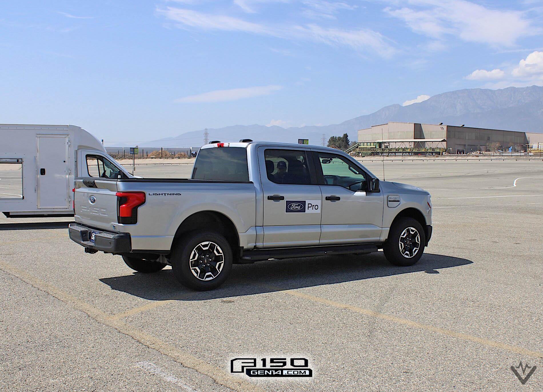 Ford F-150 Lightning ICONIC SILVER F-150 Lightning Photos & Club 2022 F-150 Lightning PRO Iconic Silver Pickup 3
