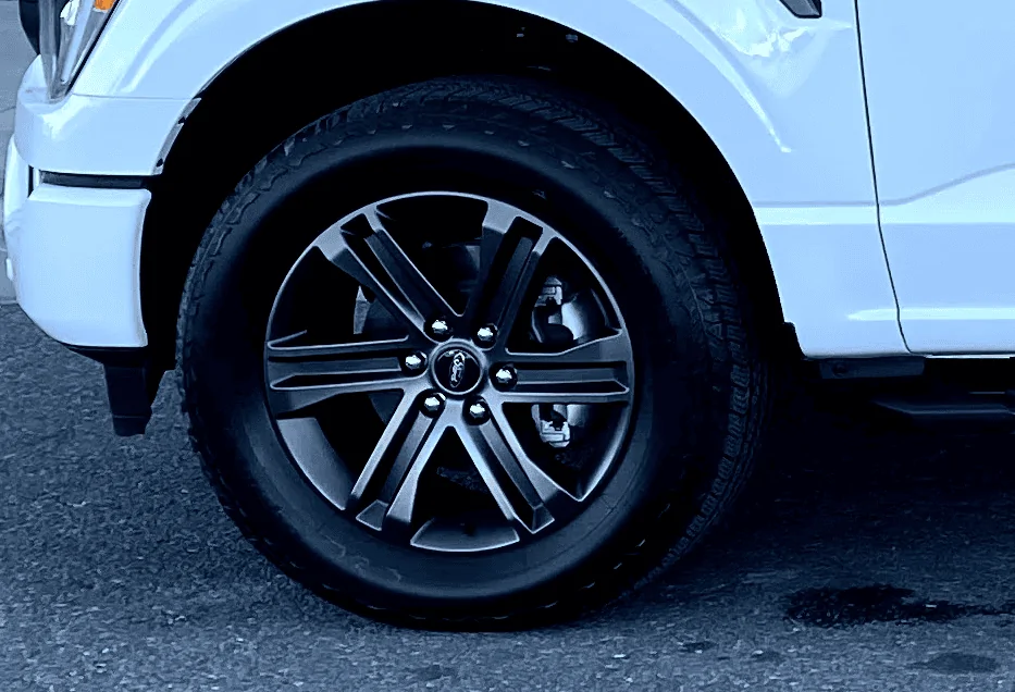 Ford F-150 Lightning 20" Sport wheels and tires IMG_7679 cro