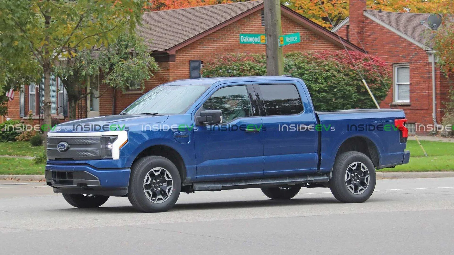 Ford F-150 Lightning ATLAS BLUE F-150 Lightning Photos & Club 2022 F-150 Lightning Atlas Blue 2