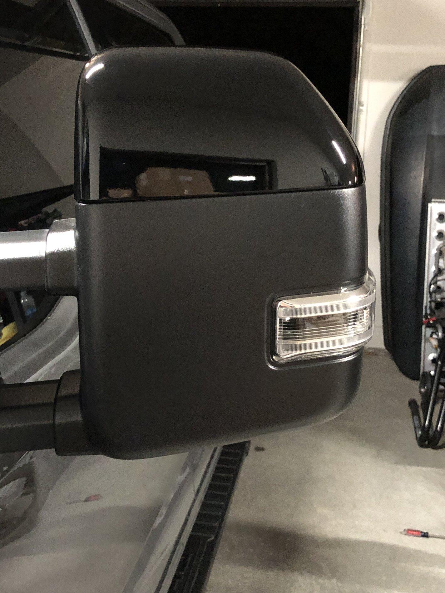 Ford F-150 Lightning Tow Mirror Skull Cap same as F-250? 343BEC37-FFEA-4763-9DF3-87F946B99FC0