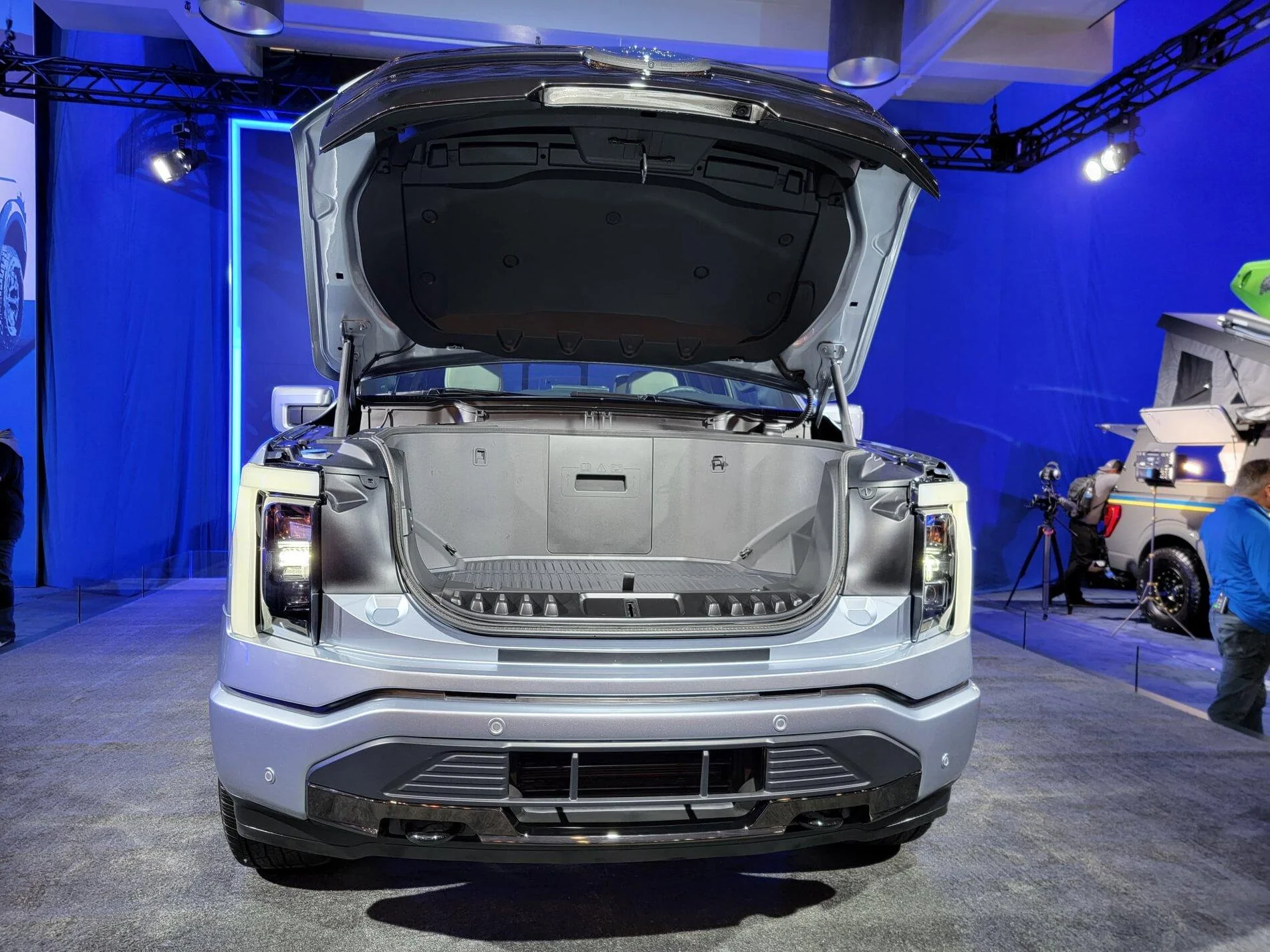 Ford F-150 Lightning F-150 Lightning @ SEMA [Updated w/ Walkaround Video] 253159549_1145780575952715_6233573369650276728_n