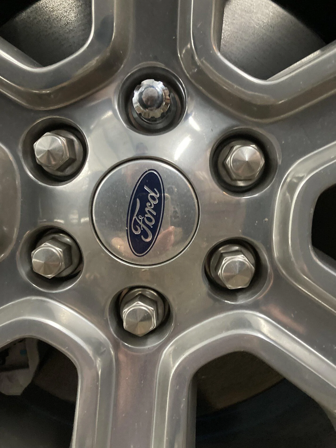 Ford F-150 Lightning Unable to find wheel lock for 2021 Platinum wheels Gorilla 9664DX