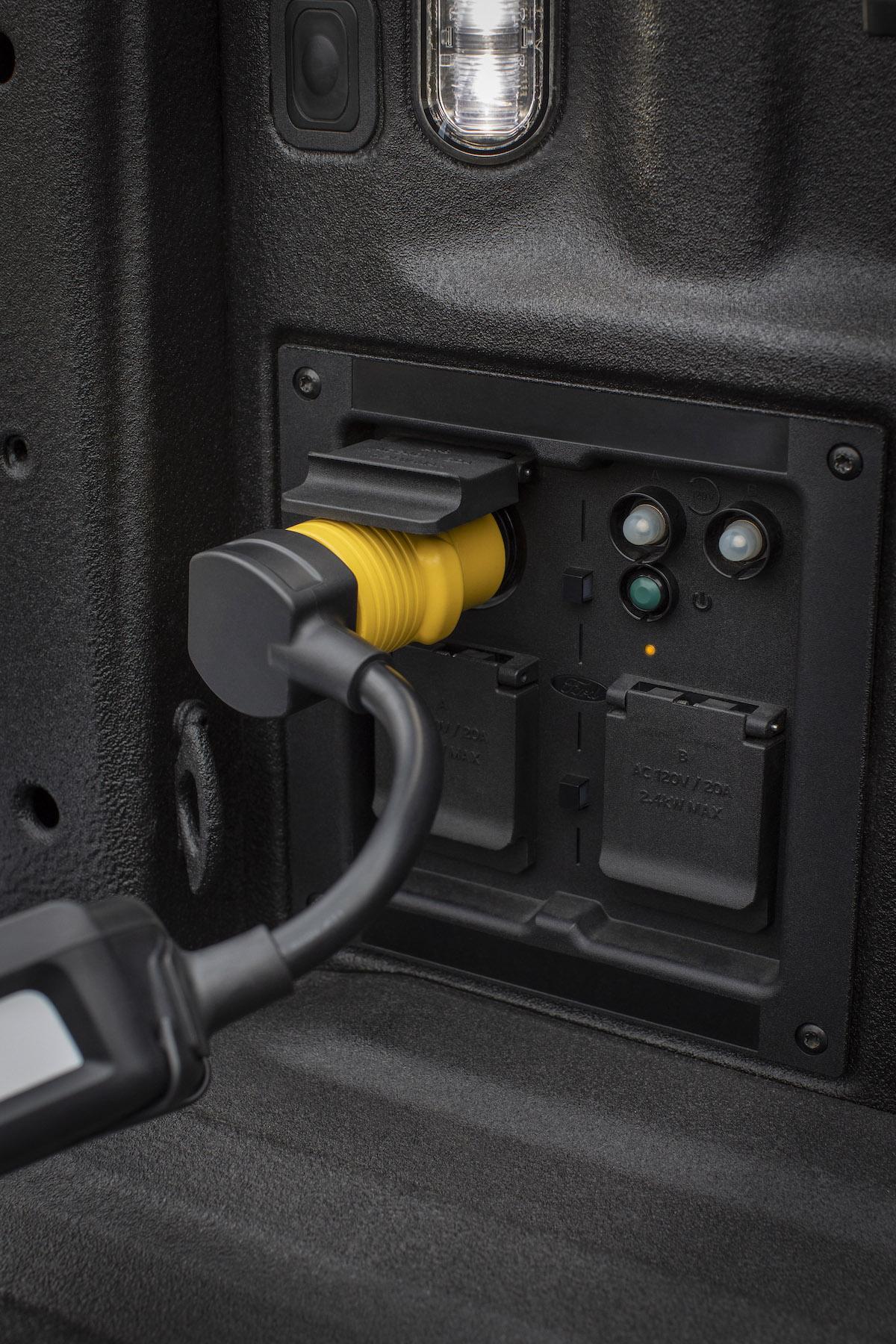 Ford F-150 Lightning Vehicle-to-Vehicle Charging by F-150 Lightning to Other EVs at L2 Speed - Info & Demonstration Vehicle-to-Vehicle Charging_03