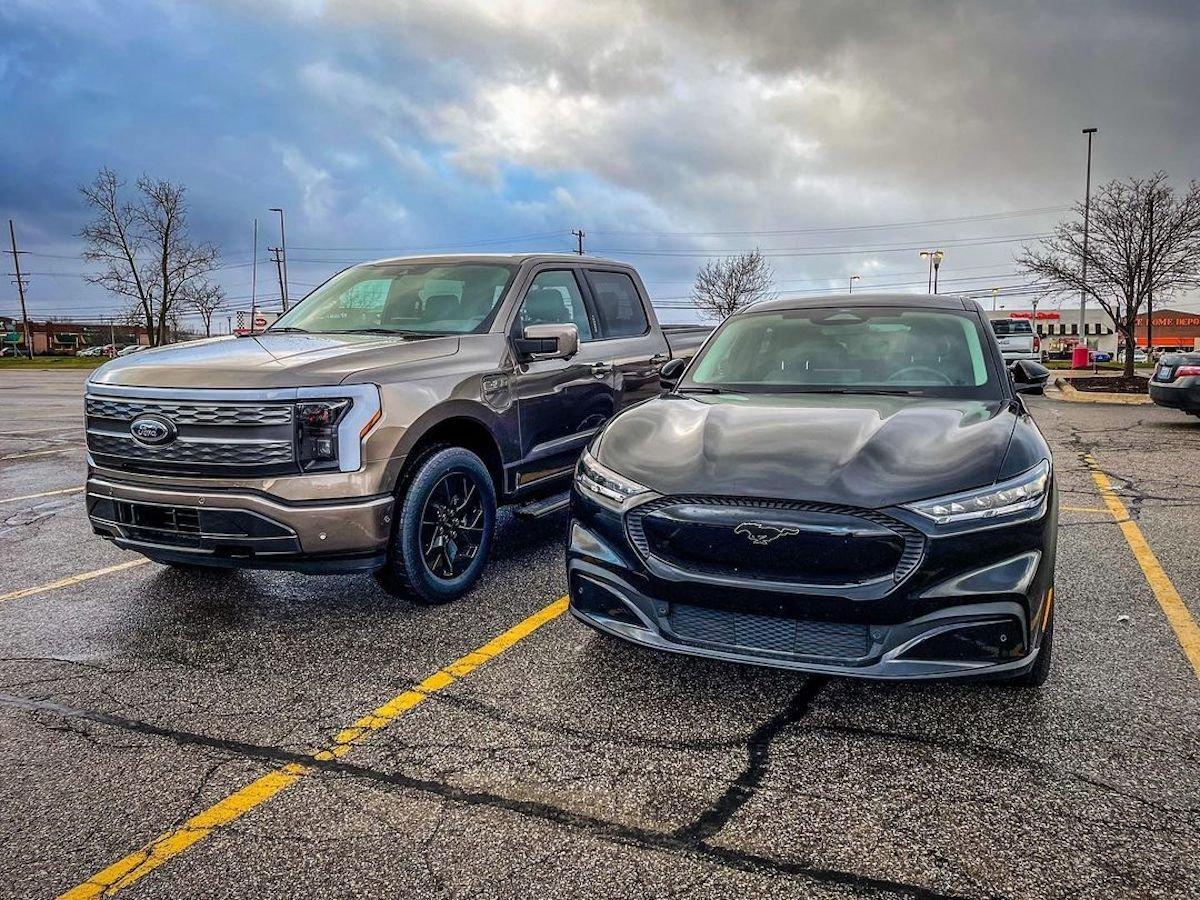 Ford F-150 Lightning STONE GRAY F-150 Lightning Photos & Club Stone Gray F150 Lightnin