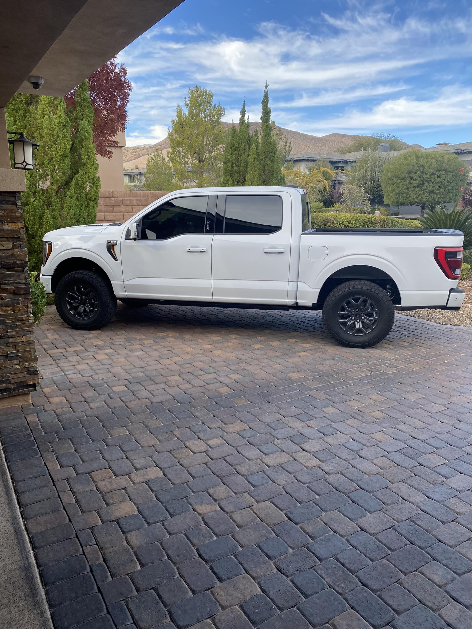Ford F-150 Lightning 2021 Tremor 18" Wheels and 275/70/18 General Grabber Tires with under 2000 miles 0AEA20C8-506F-4C96-B298-ED242010819C