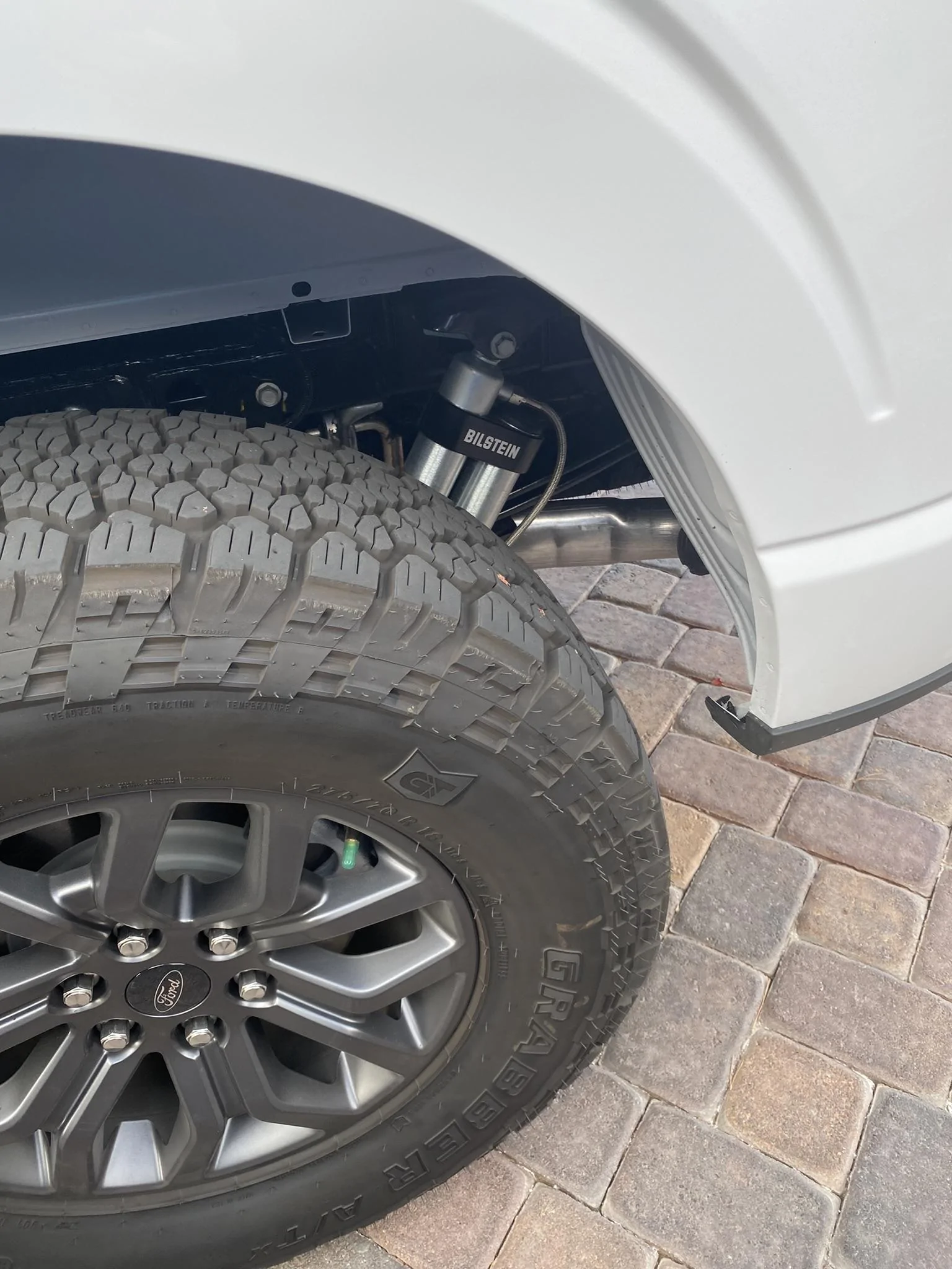 Ford F-150 Lightning 2021 Tremor 18" Wheels and 275/70/18 General Grabber Tires with under 2000 miles 32F931FA-D3C6-44EB-A49D-7D96563FE8B2