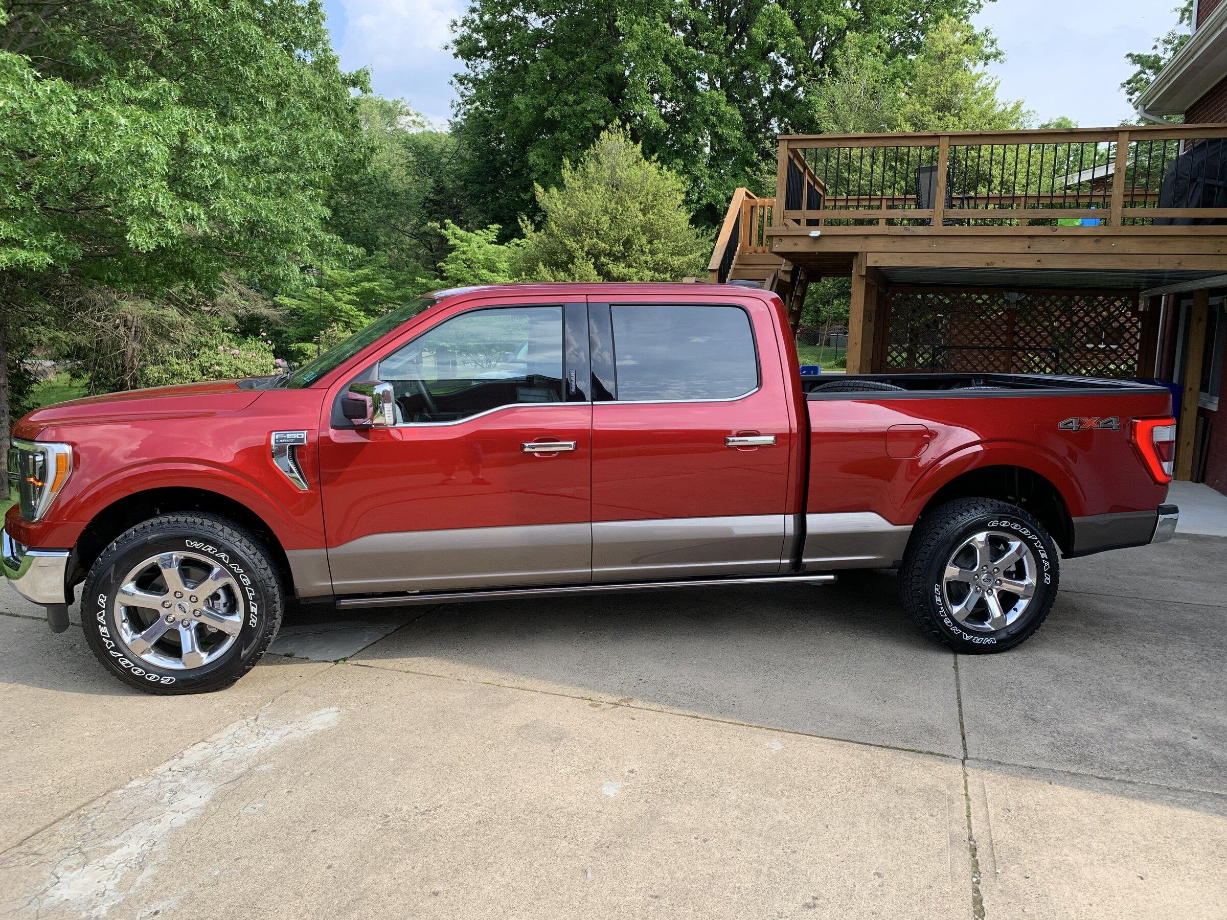 Ford F-150 Lightning Trying to Find White Lettering on BF Goodrich 20" Tires 1C8FCD2F-9D0B-4680-B6B5-15F7F9C9EA56