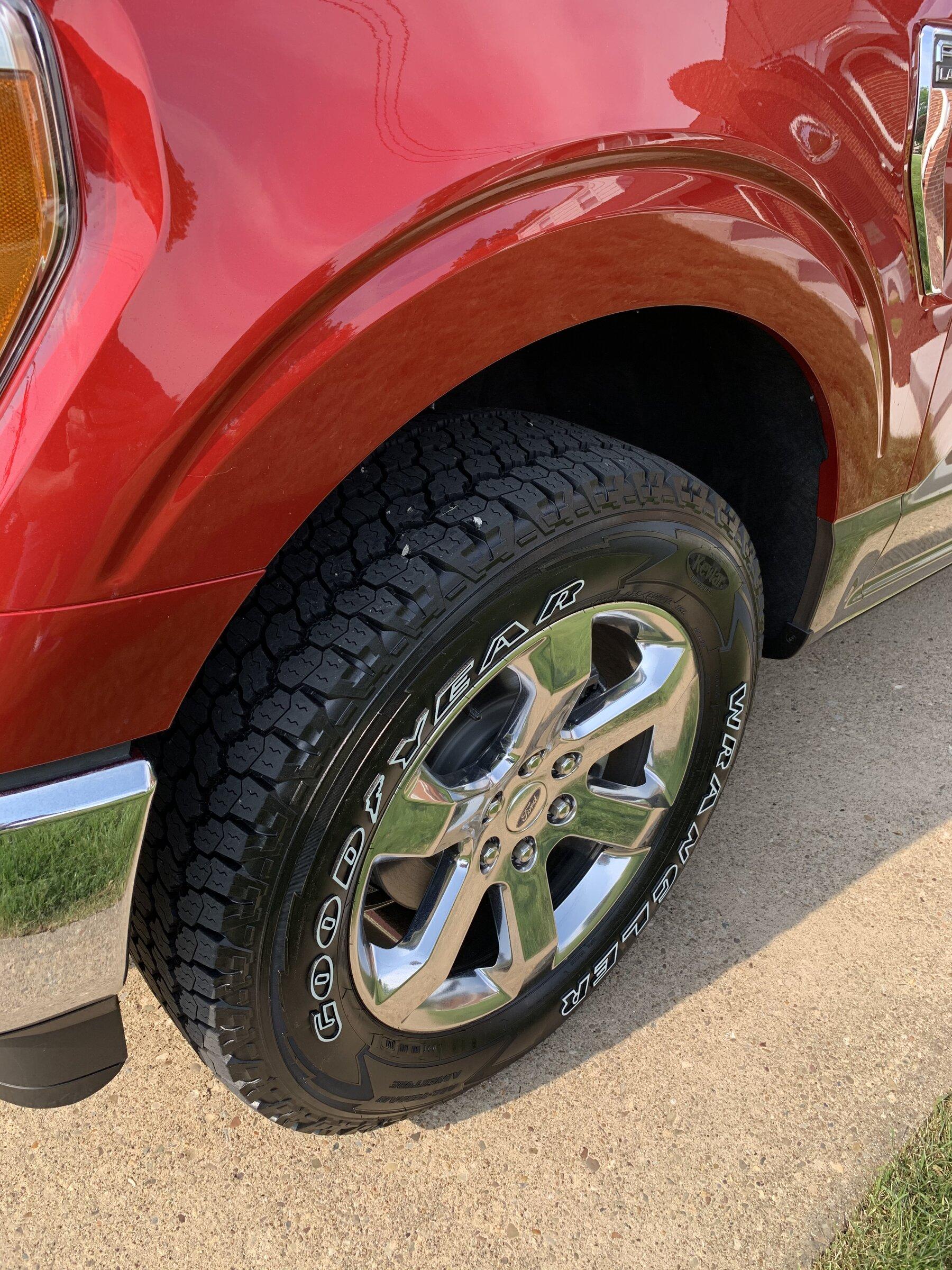 Ford F-150 Lightning Trying to Find White Lettering on BF Goodrich 20" Tires BE033B00-7594-4B09-9352-FC6FEB655B76