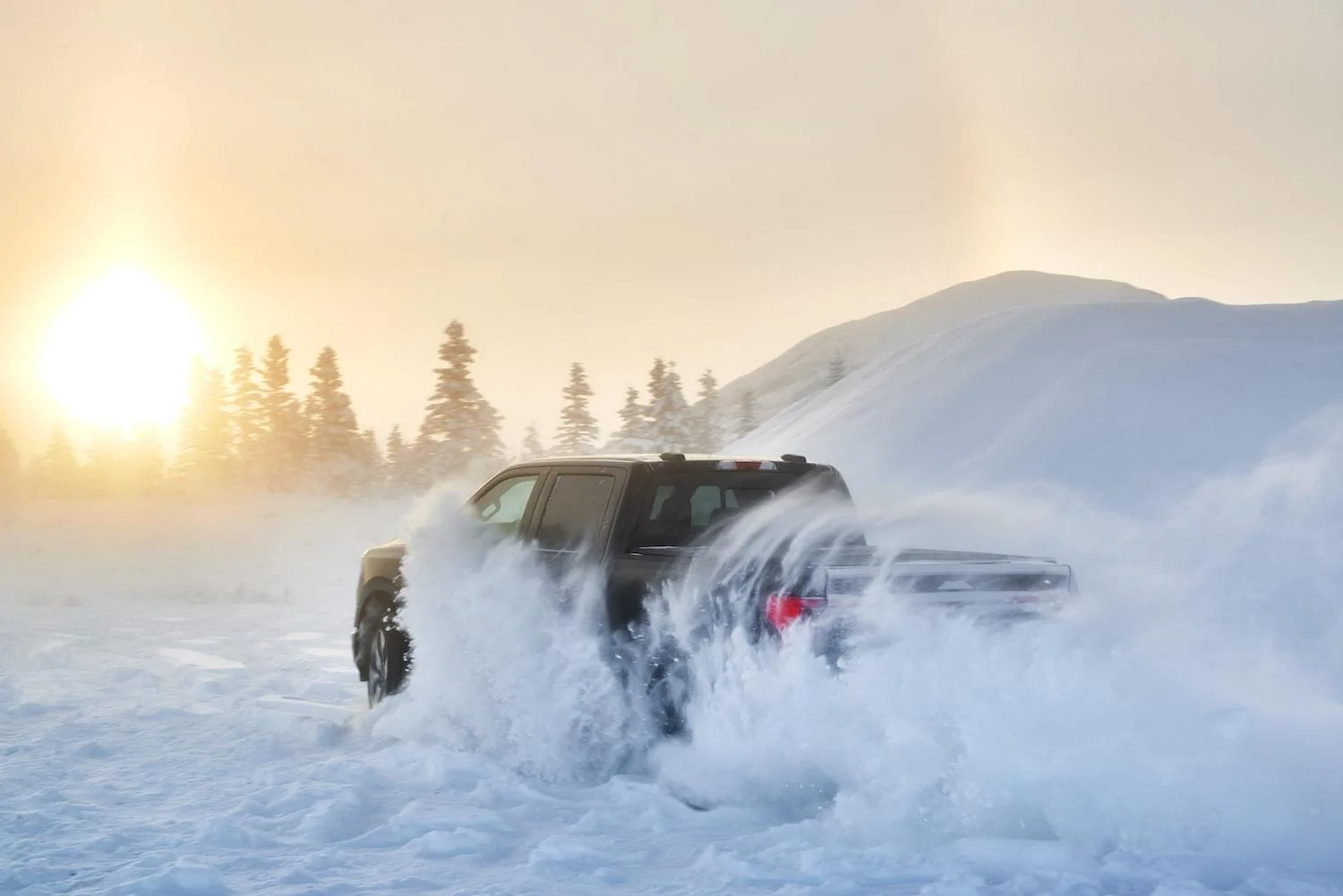Ford F-150 Lightning Watch the F-150 Lightning Extreme Cold Weather Testing in Alaska 2022 Ford F-150 Lightning_Alaska BFT testing_12