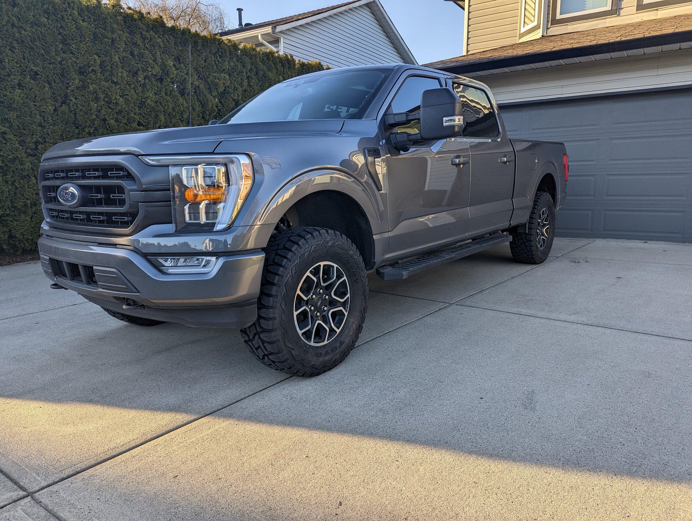 Ford F-150 Lightning Factory Wheels with Aftermarket Tire Thread PXL_20220310_010500180