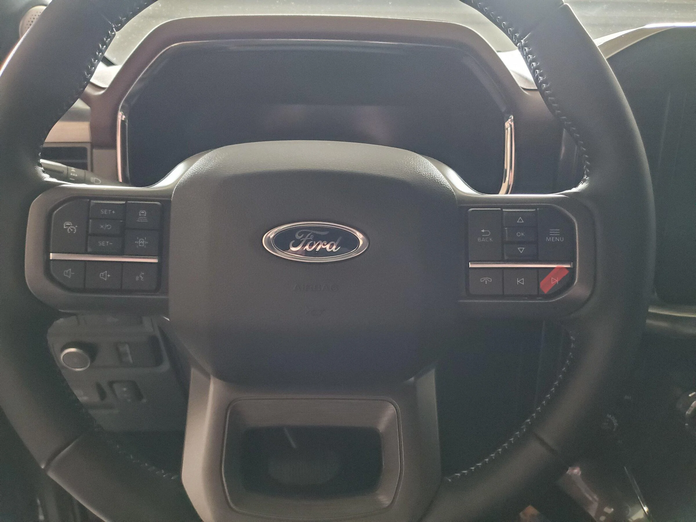 Ford F-150 Lightning B & O Unleashed 20220319_143847