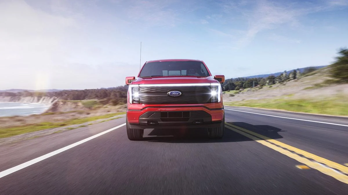 Ford F-150 Lightning Official: Ford Confirms F-150 Lightning EPA Range for All Models f-150-lightning