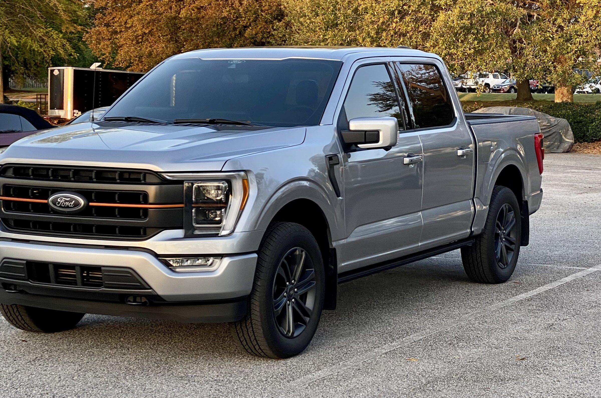 Ford F-150 Lightning So I tinted my front windshield.... 2896E1E6-9914-40EC-8DAE-21C4F23179E0