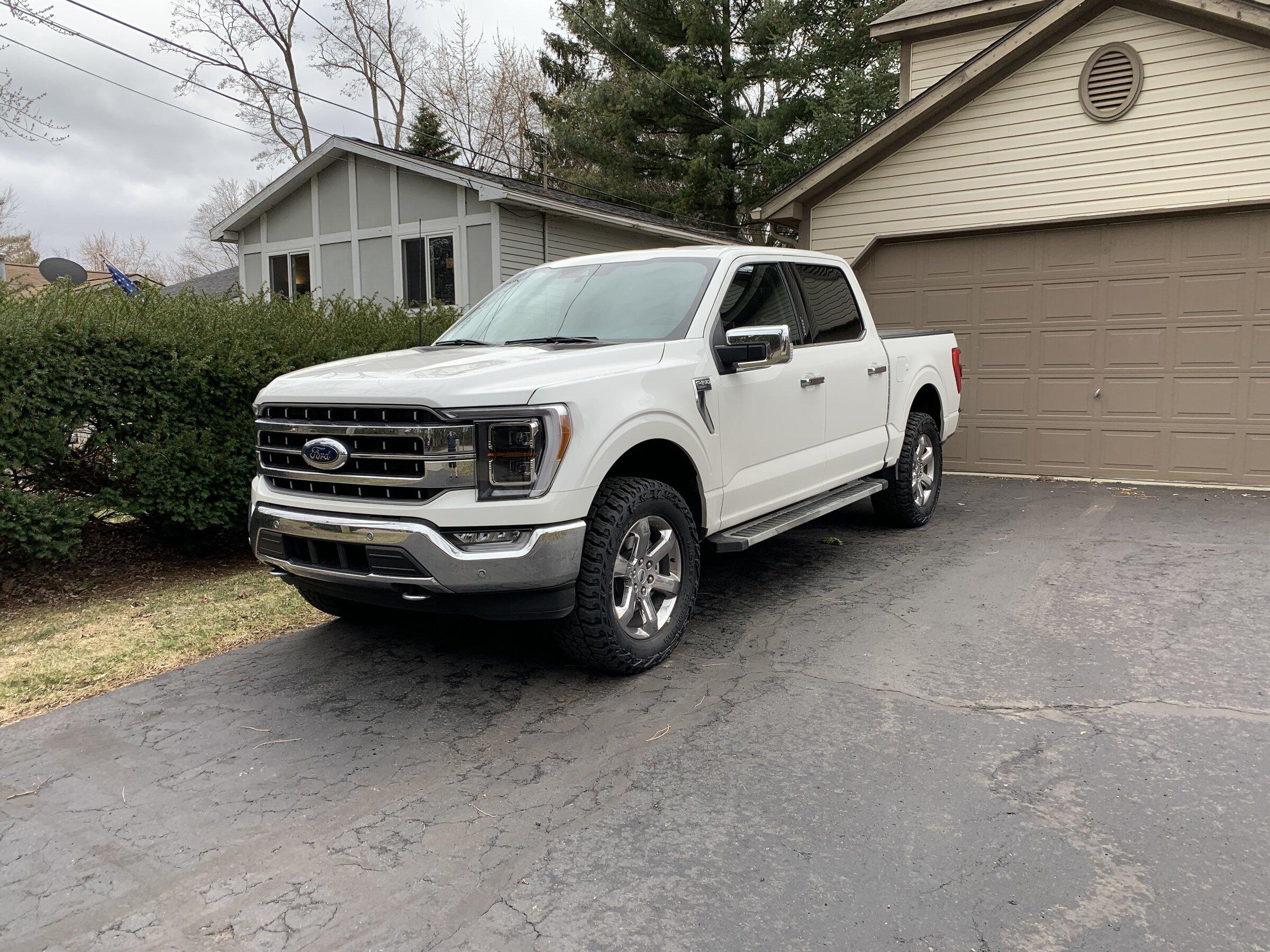Ford F-150 Lightning Factory Wheels with Aftermarket Tire Thread EE5D8F4C-62AA-4EAE-BFCE-806DFED5D66C